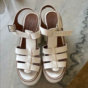 Free People Sandals with Elegant Design